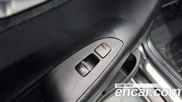 Hyundai Grandeur IG Premium, 2018 19