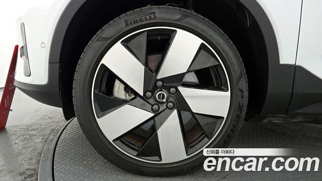 Volvo C40 Recharge twin Ultimate, 2023 все фото