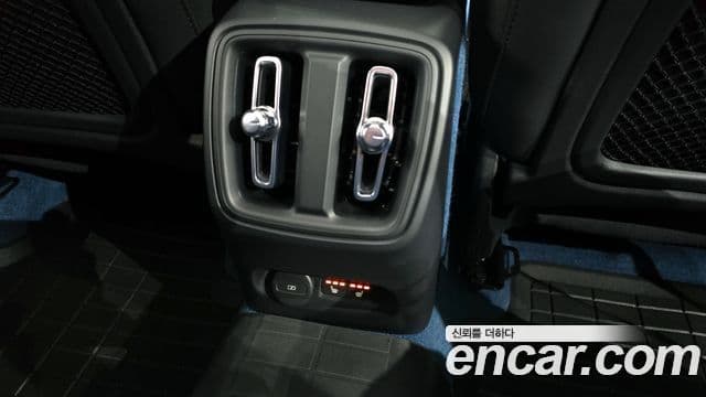 Volvo C40 Recharge twin Ultimate, 2023 19