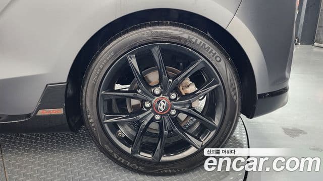 Hyundai Veloster (JS) Core, 2018 все фото