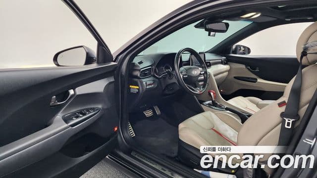 Hyundai Veloster (JS) Core, 2018 10