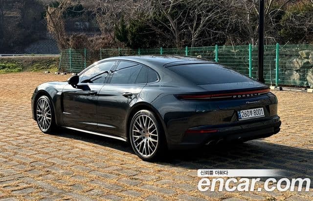Porsche Panamera (976), 2024 6