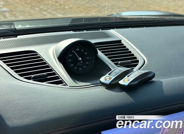 Porsche Panamera (976), 2024 16