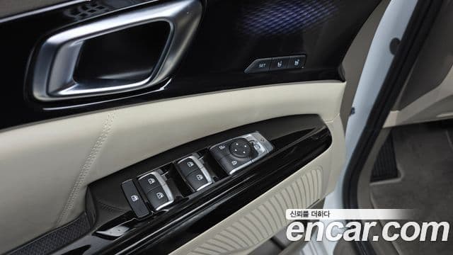 Kia Carnival 4세대 Signature, 2023 17