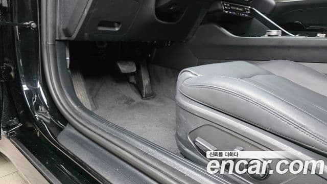 Kia K5 гибрид 3세대 Noblesse, 2023 18