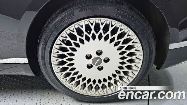 Genesis G80 (RG3) бензин 2.5 турбо AWD, 2022 все фото