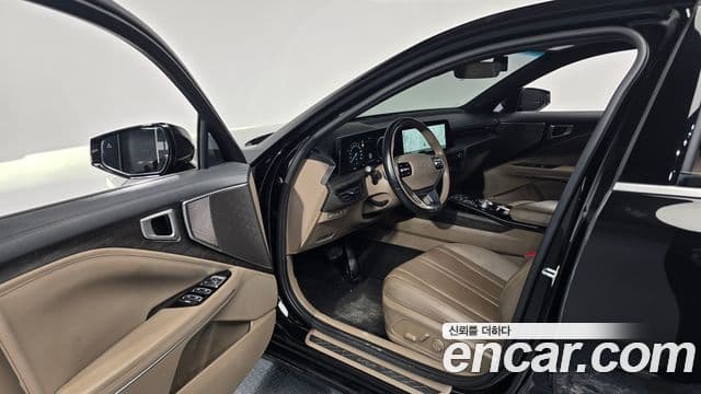 Kia K8 гибрид Noblesse Light, 2022 10