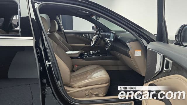 Kia K8 гибрид Noblesse Light, 2022 11