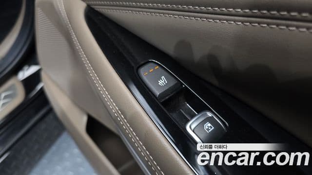 Kia K8 гибрид Noblesse Light, 2022 19