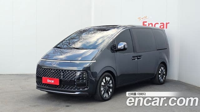 Hyundai Staria Inspiration, 2022 1