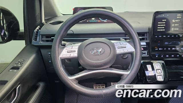 Hyundai Staria Inspiration, 2022 14