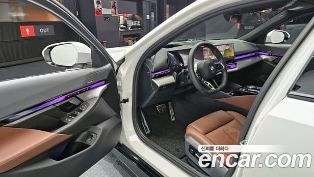 BMW 5시리즈 (G60) 530i xDrive M Sport, 2024 11