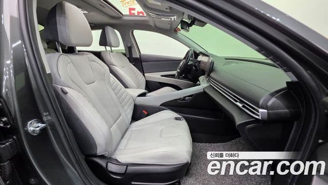 Hyundai Avante (CN7) Inspiration, 2021 10