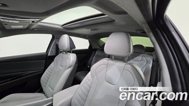 Hyundai Avante (CN7) Inspiration, 2021 11