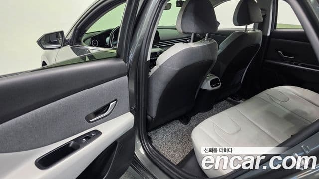 Hyundai Avante (CN7) Inspiration, 2021 18