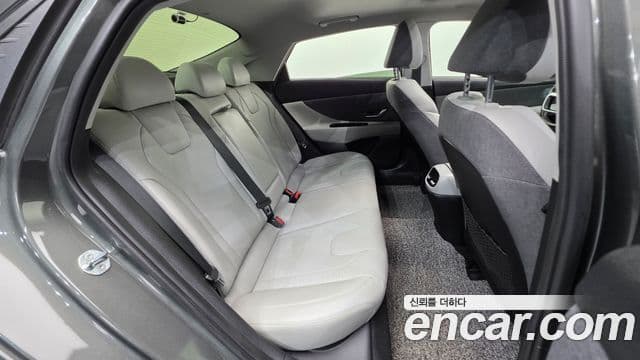 Hyundai Avante (CN7) Inspiration, 2021 20