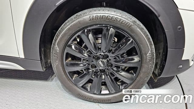 Mini Cooper Countryman 2세대, 2024 все фото