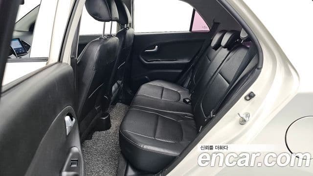 Kia All New Morning Luxury, 2013 11