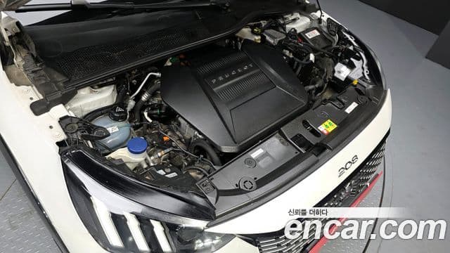 Peugeot e-208 2세대 GT Line, 2021 6