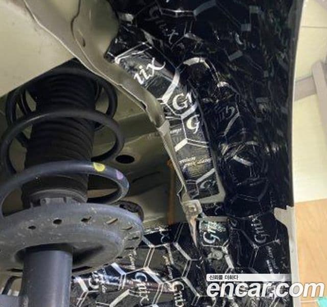 Peugeot e-208 2세대 GT Line, 2021 19