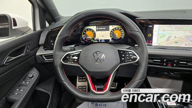 Volkswagen Гольф 8세대 2.0 GTI, 2023 13