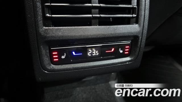 Volkswagen Гольф 8세대 2.0 GTI, 2023 17