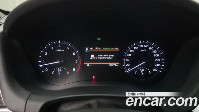 Genesis G80 Premium Luxury, 2017 8