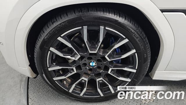 BMW X6 (G06) xDrive40i M Sport, 2025 все фото