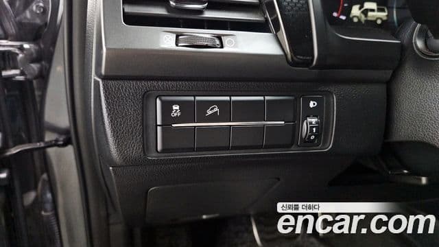 KG모빌리티(SsangYong) The / новый New Rexton Sport 칸 Prestige, 2021 14