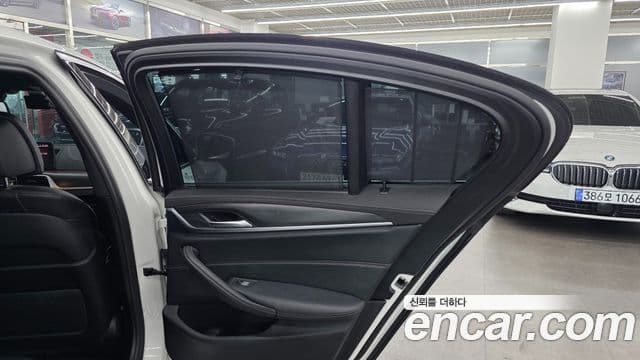 BMW 5시리즈 (G30) 520i M Sport, 2023 15