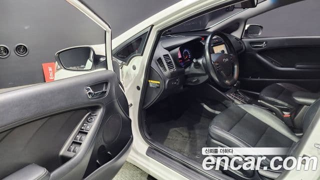 Kia K3 Prestige, 2013 11