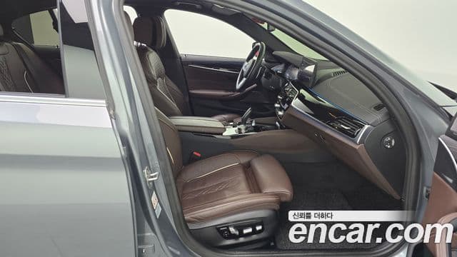 BMW 5시리즈 (G30) 530e M Sport, 2023 11