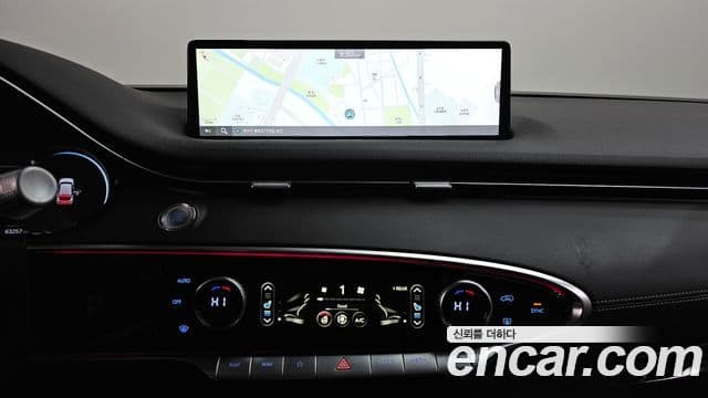 Genesis GV70, 2022 14