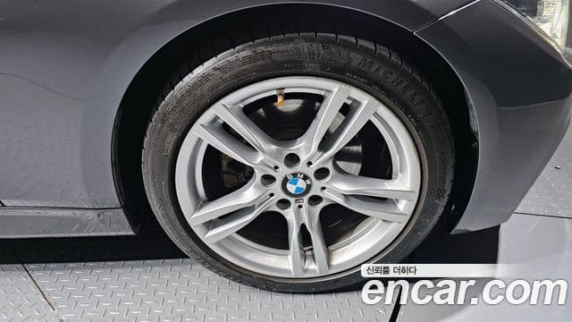 BMW 3시리즈 (F30) 330i M Sport, 2017 все фото