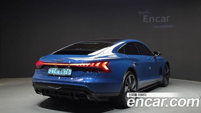 Audi e-Tron GT Premium, 2022 2