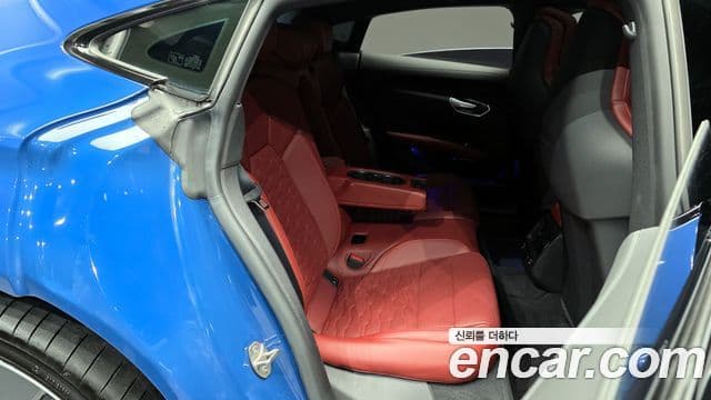 Audi e-Tron GT Premium, 2022 12