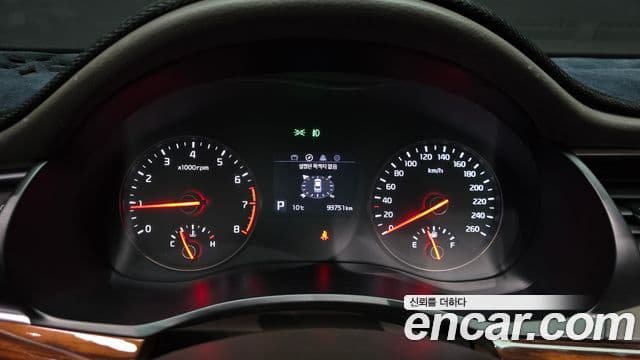 Kia All New K7 Prestige, 2016 8