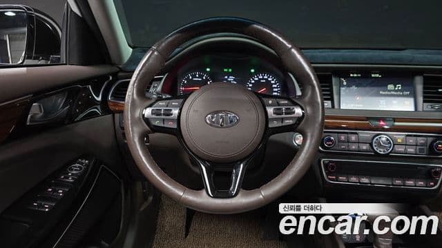 Kia All New K7 Prestige, 2016 13