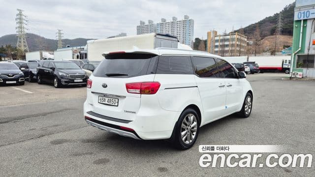 Kia All New Carnival VIP, 2018 6