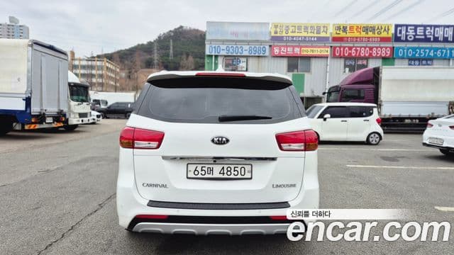 Kia All New Carnival VIP, 2018 7