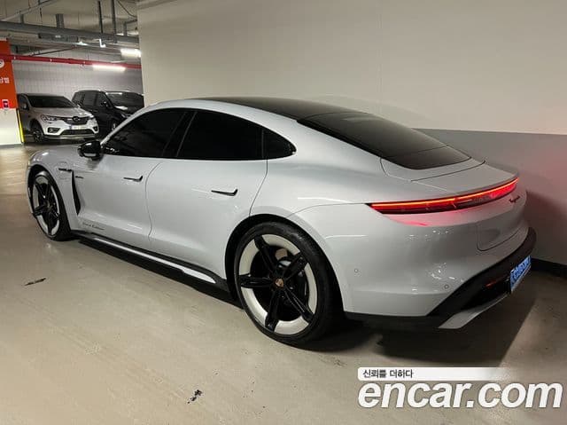 Porsche 타이칸 базовый 4, 2026 все фото