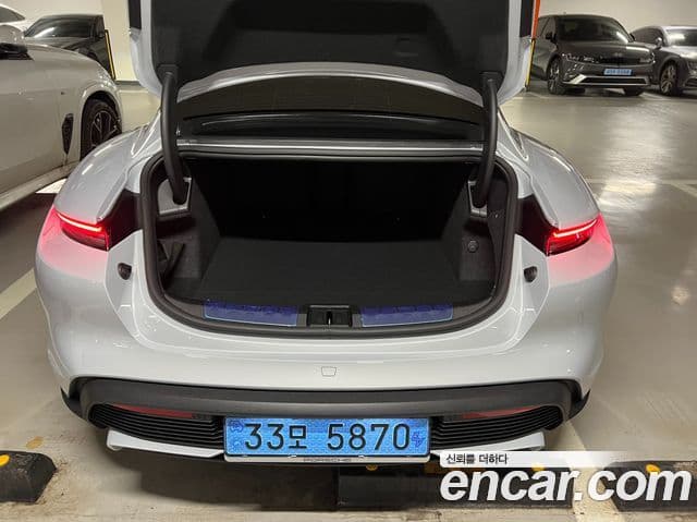 Porsche 타이칸 базовый 4, 2026 9