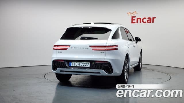 Genesis GV70, 2024 4