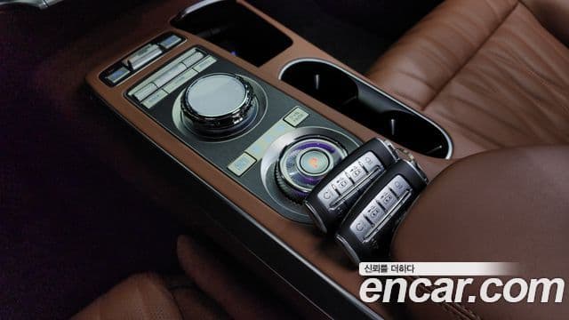 Genesis GV70, 2024 9