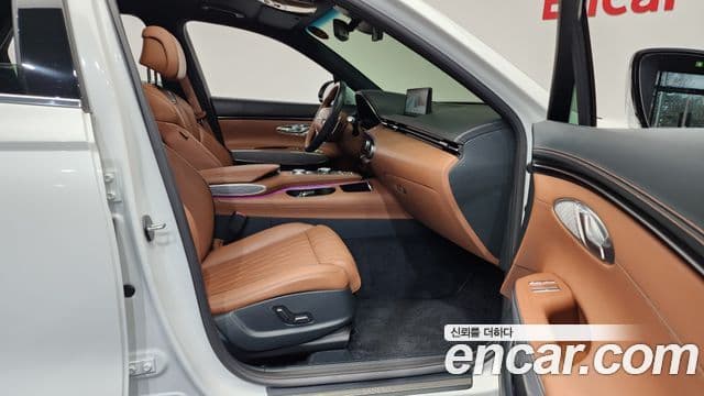 Genesis GV70, 2024 11
