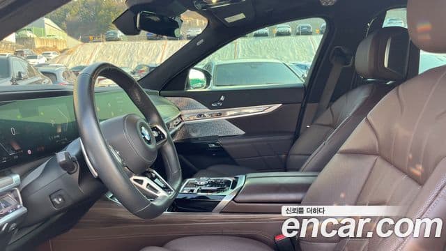BMW 7시리즈 (G70) 740i sDrive M Sport, 2023 10
