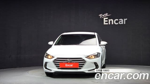 Hyundai Avante AD Style, 2018 3