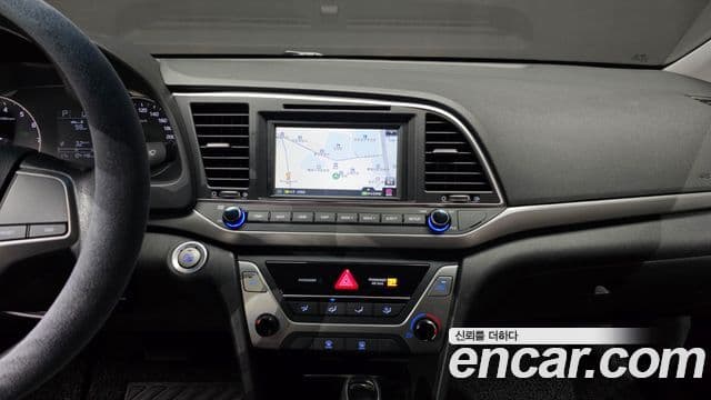 Hyundai Avante AD Style, 2018 14