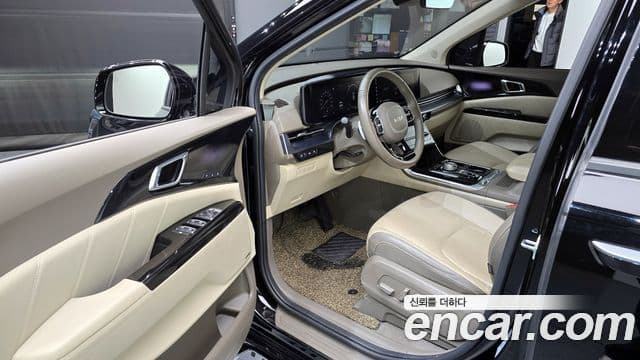 Kia Carnival 4세대 Signature, 2022 10
