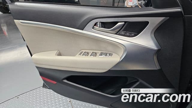 Genesis G70 Elite, 2020 14